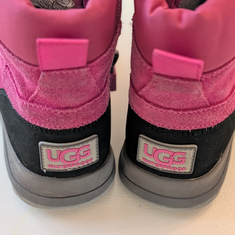 Girl's Ugg Pink Leather Suede Snow Boots Size 13 - Picture 9 of 9